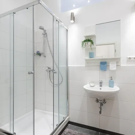 Wichertstrasse 47 * ベルリン